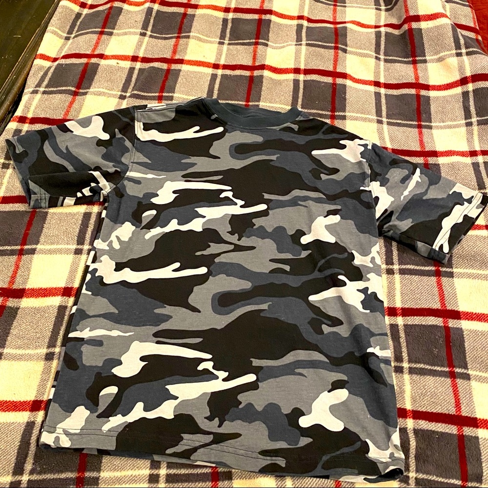 Faded Glory Camo T-Shirt